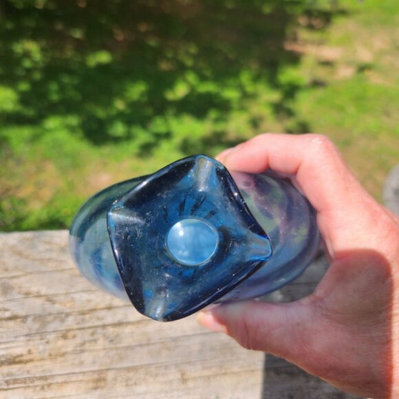 Blue Art Glass Vase Ruffle Top Organic Shape Air Bubbles Swirl Optic Design 6" V - Picture 5 of 8